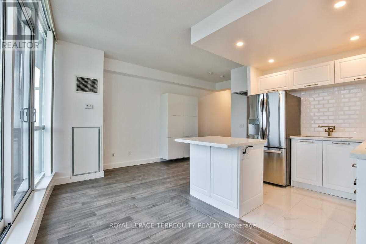 2605 - 218 Queens Quay W, Toronto, Ontario  M5J 2Y6 - Photo 10 - C13584828