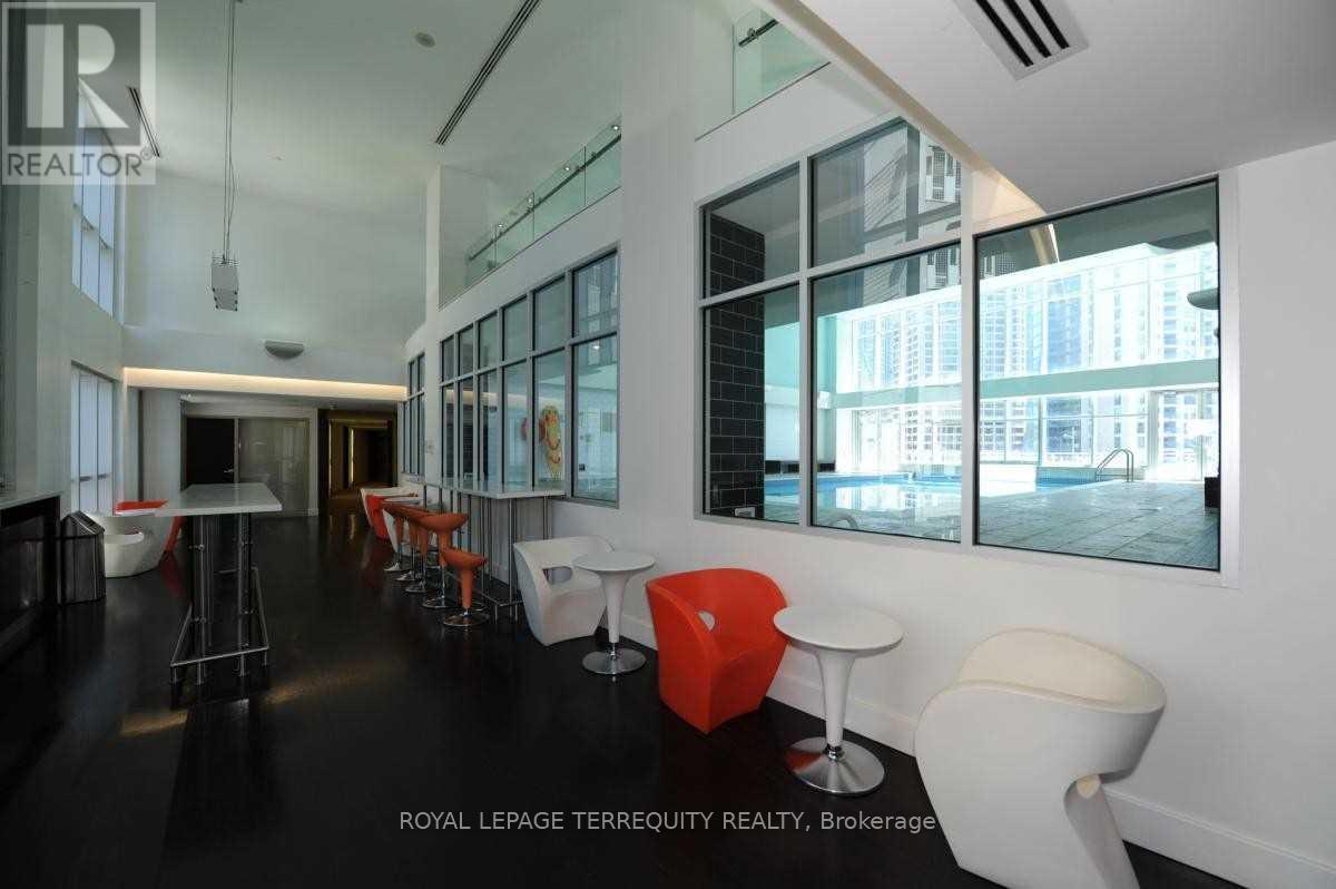 2605 - 218 Queens Quay W, Toronto, Ontario  M5J 2Y6 - Photo 20 - C13584828
