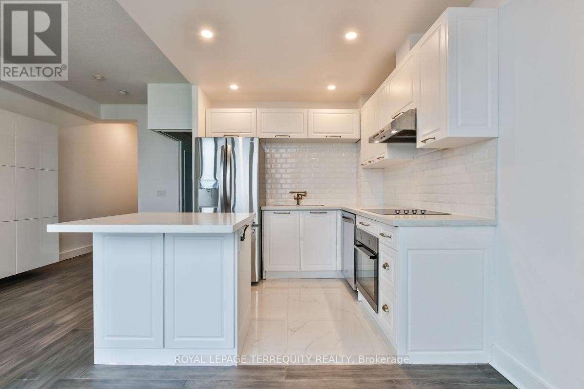 2605 - 218 Queens Quay W, Toronto, Ontario  M5J 2Y6 - Photo 9 - C13584828