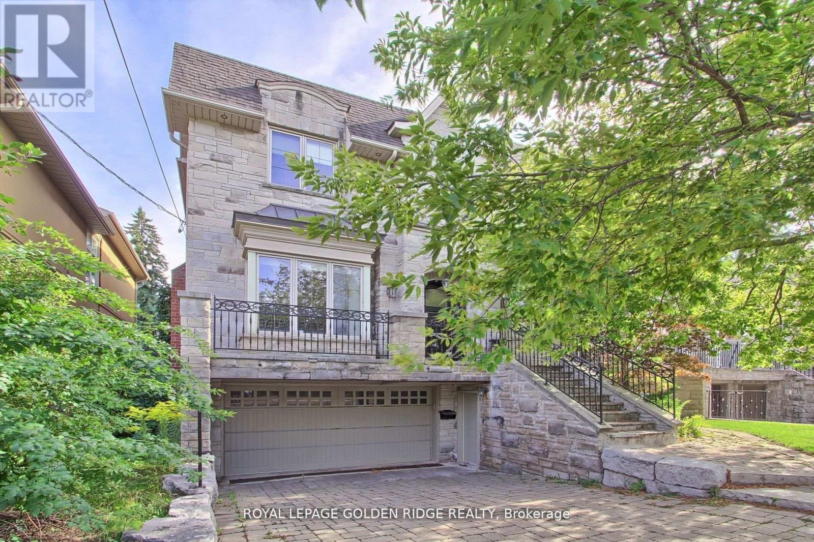 99 BANNOCKBURN AVENUE, Toronto (Bedford Park-Nortown)