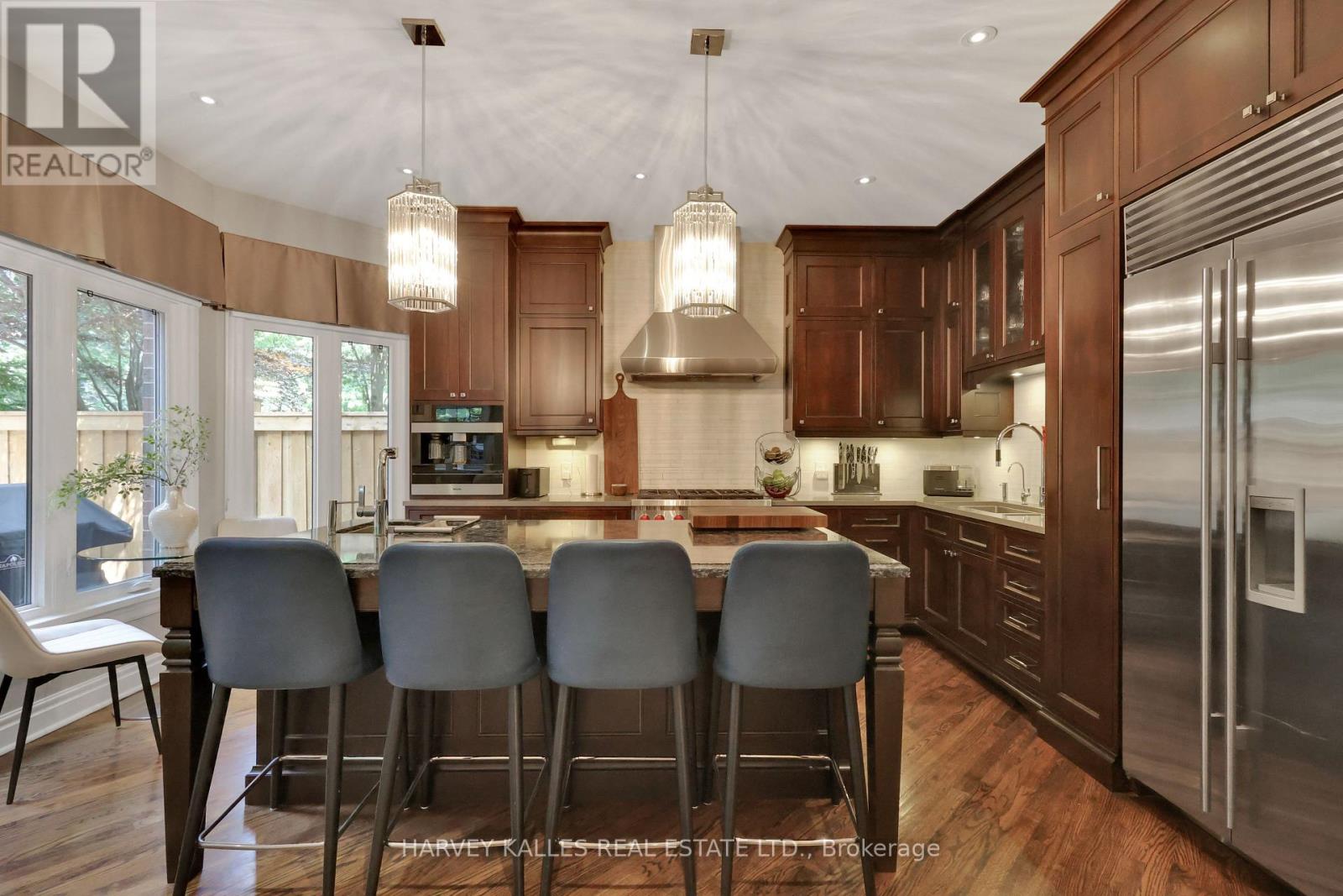 254 Yonge Boulevard, Toronto, Ontario  M5M 3J3 - Photo 14 - C13584852