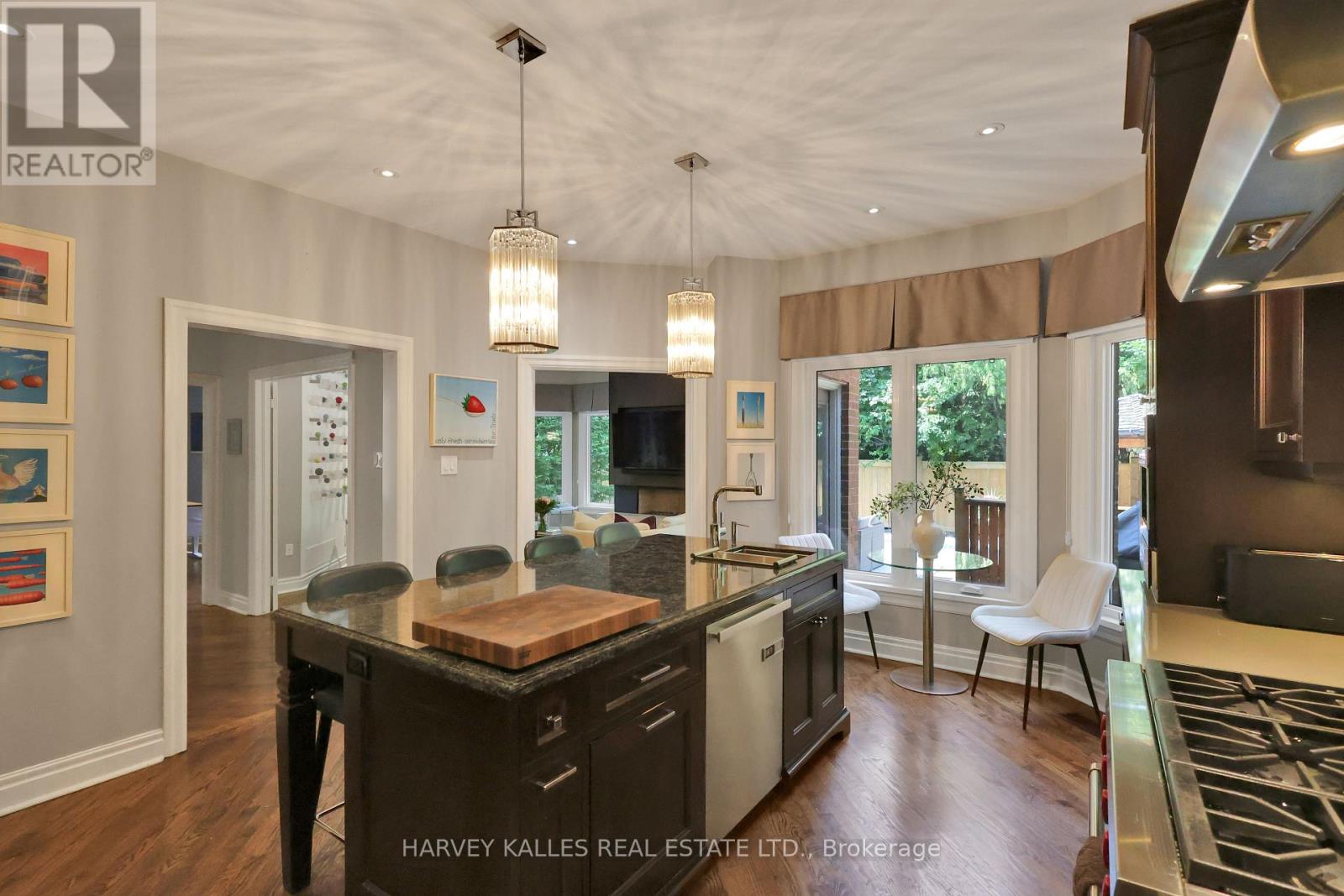 254 Yonge Boulevard, Toronto, Ontario  M5M 3J3 - Photo 18 - C13584852