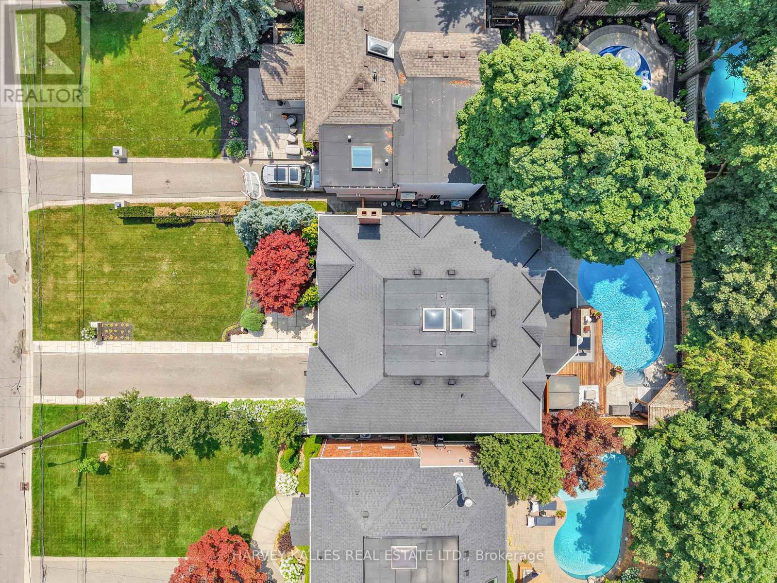 254 Yonge Boulevard, Toronto, Ontario  M5M 3J3 - Photo 3 - C13584852
