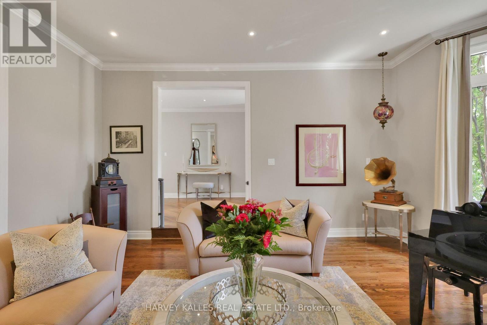 254 Yonge Boulevard, Toronto, Ontario  M5M 3J3 - Photo 7 - C13584852