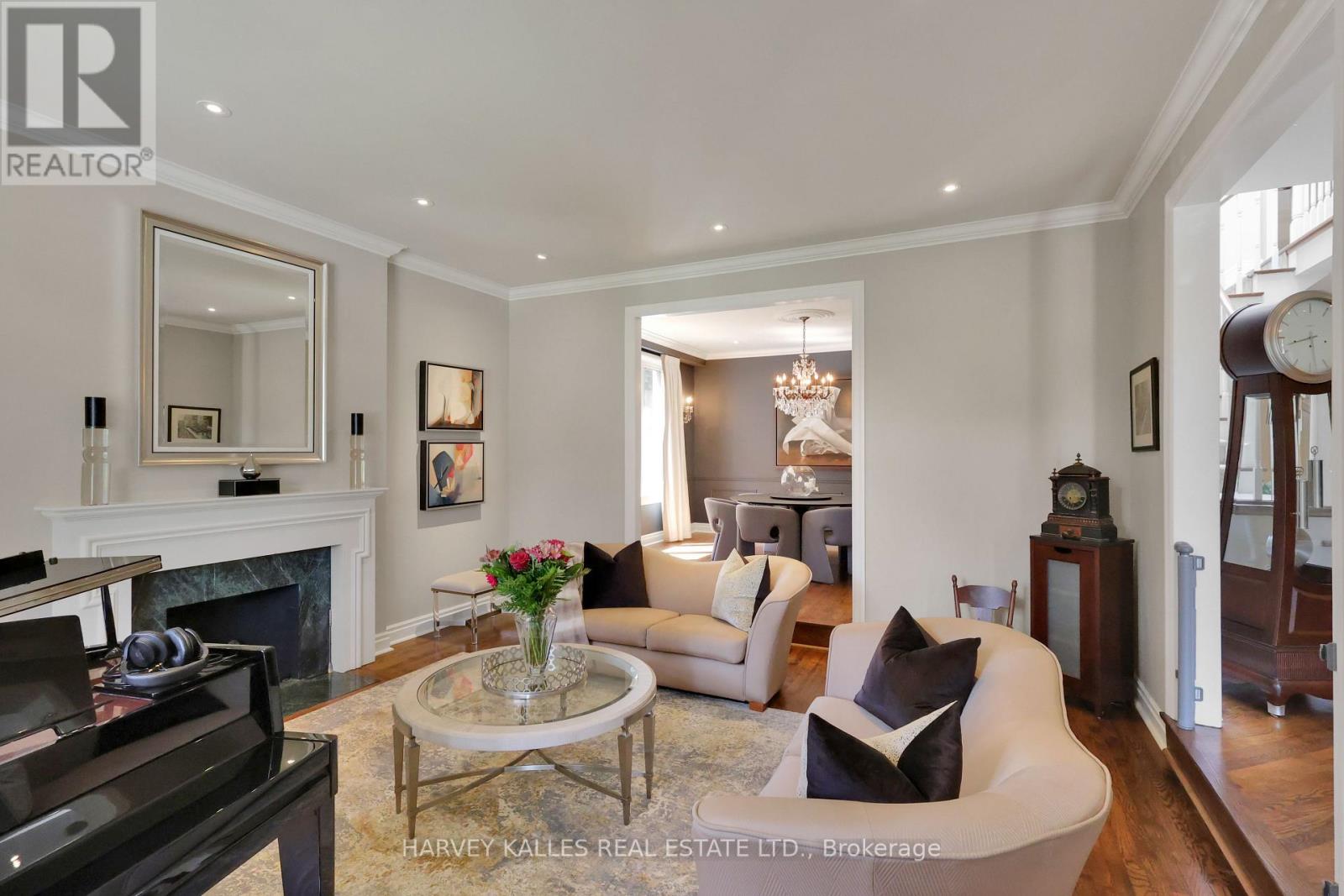 254 Yonge Boulevard, Toronto, Ontario  M5M 3J3 - Photo 8 - C13584852