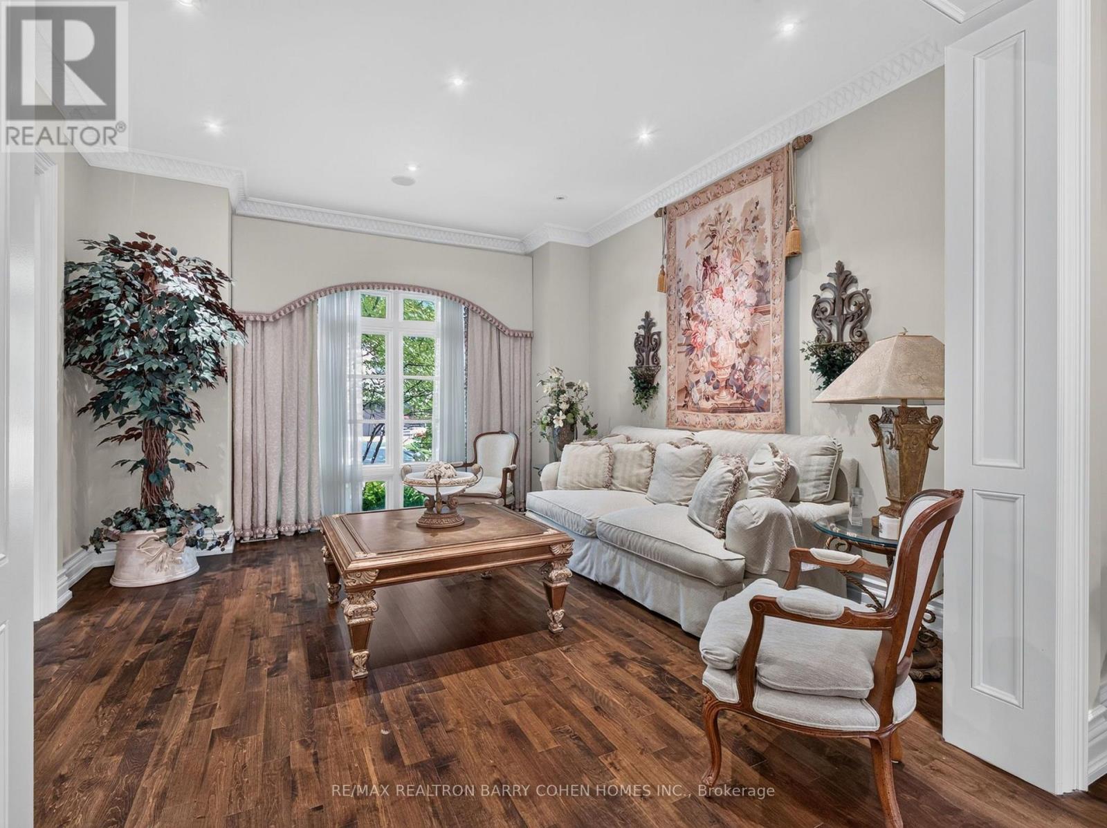 57 Yorkminster Road, Toronto, Ontario  M2P 1M4 - Photo 3 - C13584976