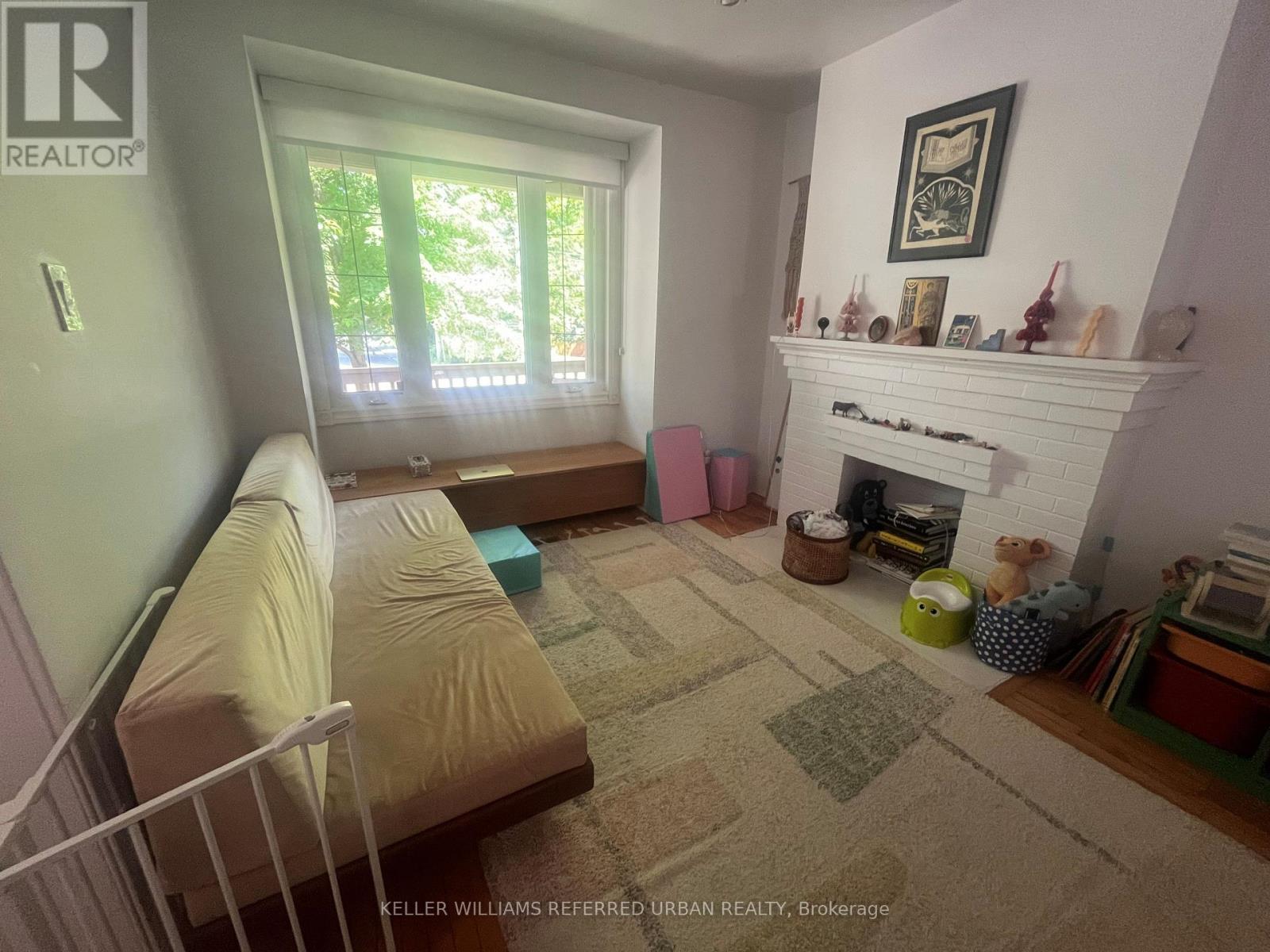 335 ROEHAMPTON AVENUE - Photo 6