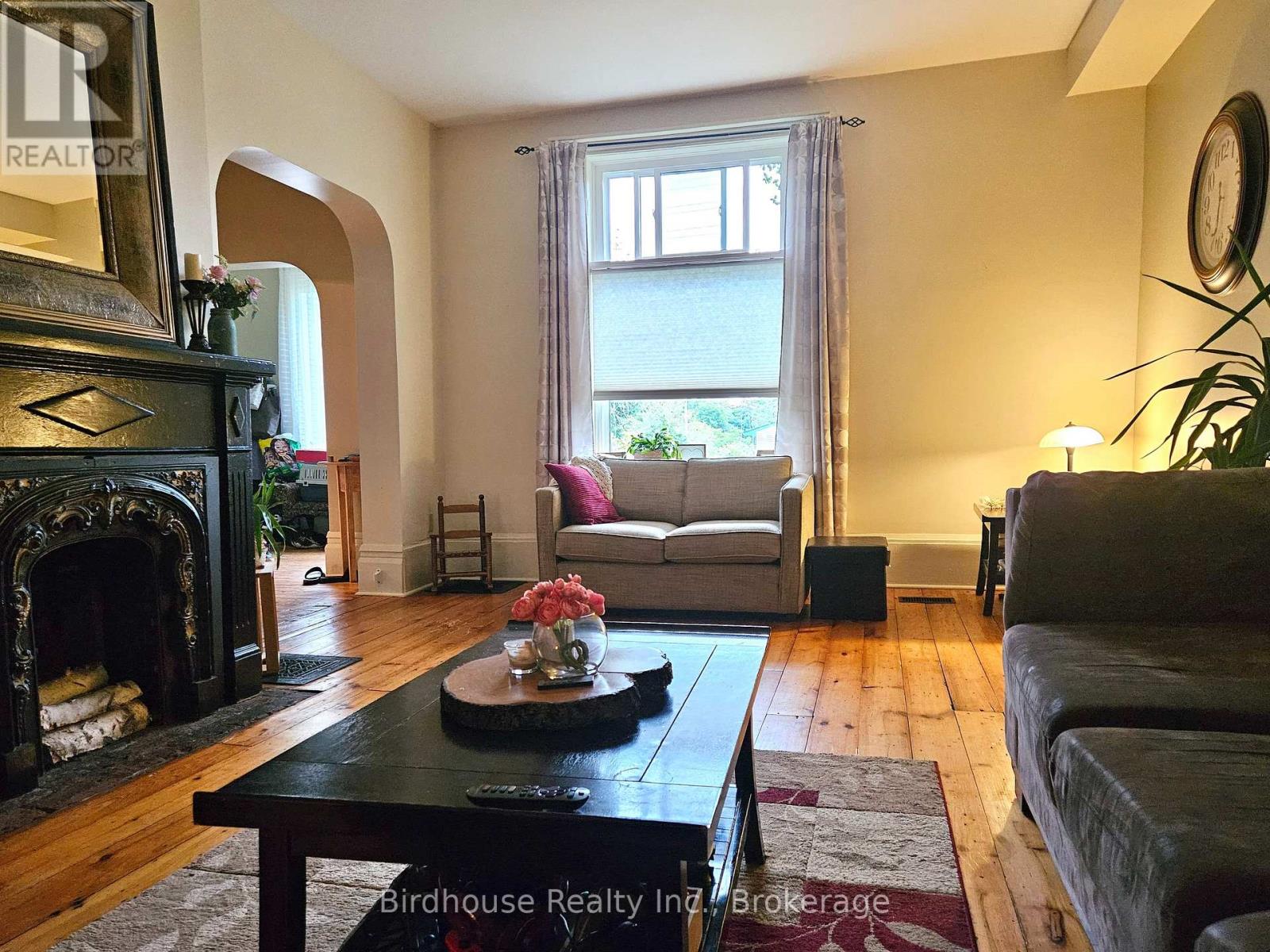 123 William Street N, Kawartha Lakes, Ontario  K9V 4A9 - Photo 8 - X13584978