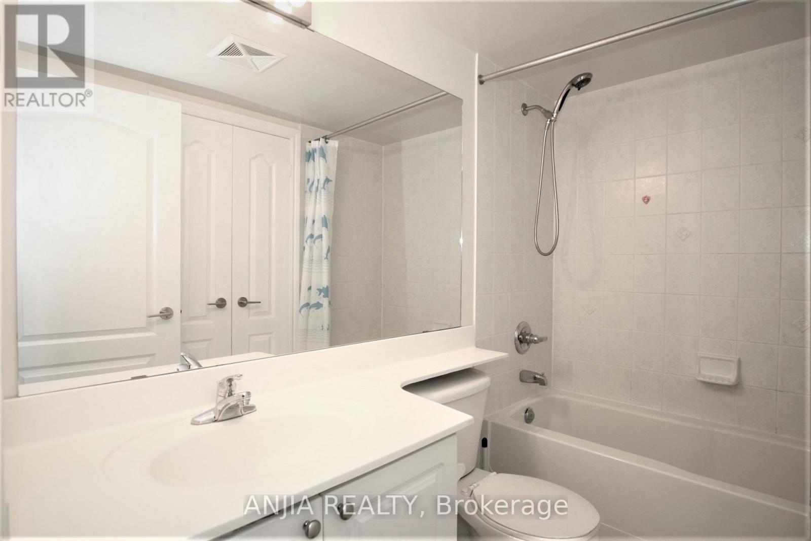 1605 - 50 Brian Harrison Way, Toronto, Ontario  M1P 5J4 - Photo 13 - E13584804