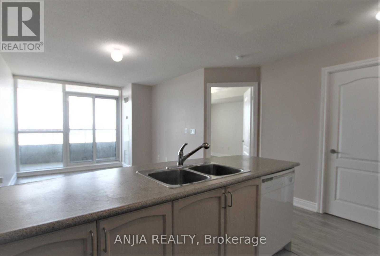 1605 - 50 Brian Harrison Way, Toronto, Ontario  M1P 5J4 - Photo 7 - E13584804
