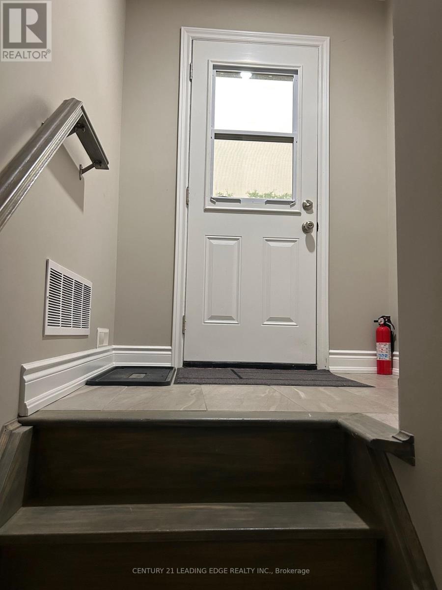 88 Gregory Road, Ajax, Ontario  L1S 3B4 - Photo 17 - E13584848