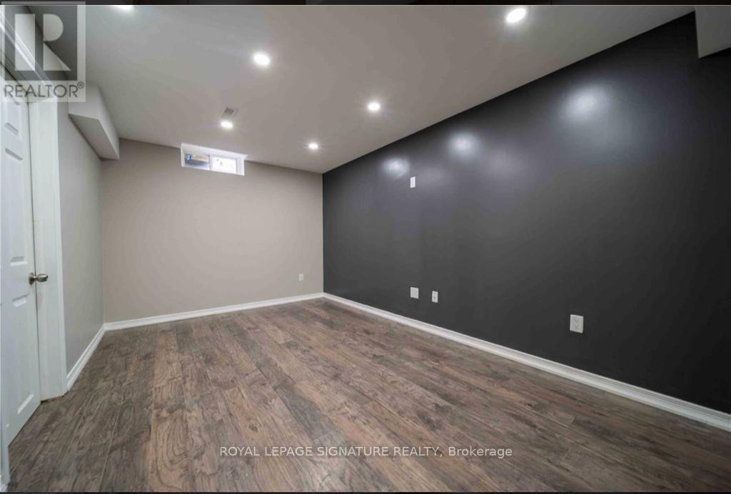 1607 Rockaway Street, Oshawa, Ontario  L1K 0L9 - Photo 7 - E13584914