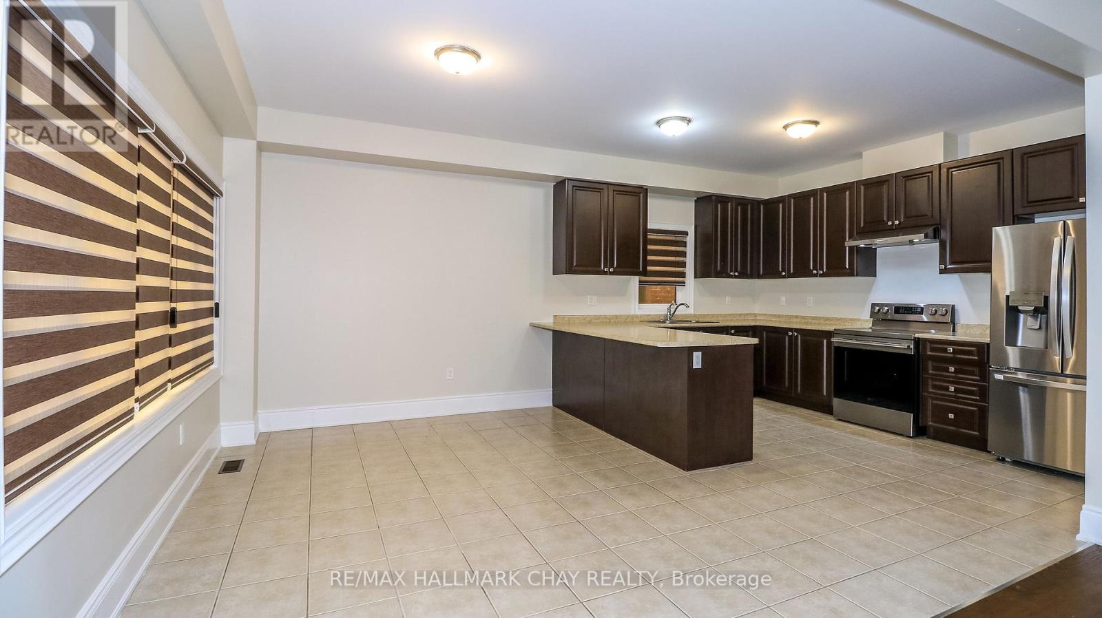 142 Gold Park Gate, Essa, Ontario L3W 0B4 - Photo 14 - N13584708