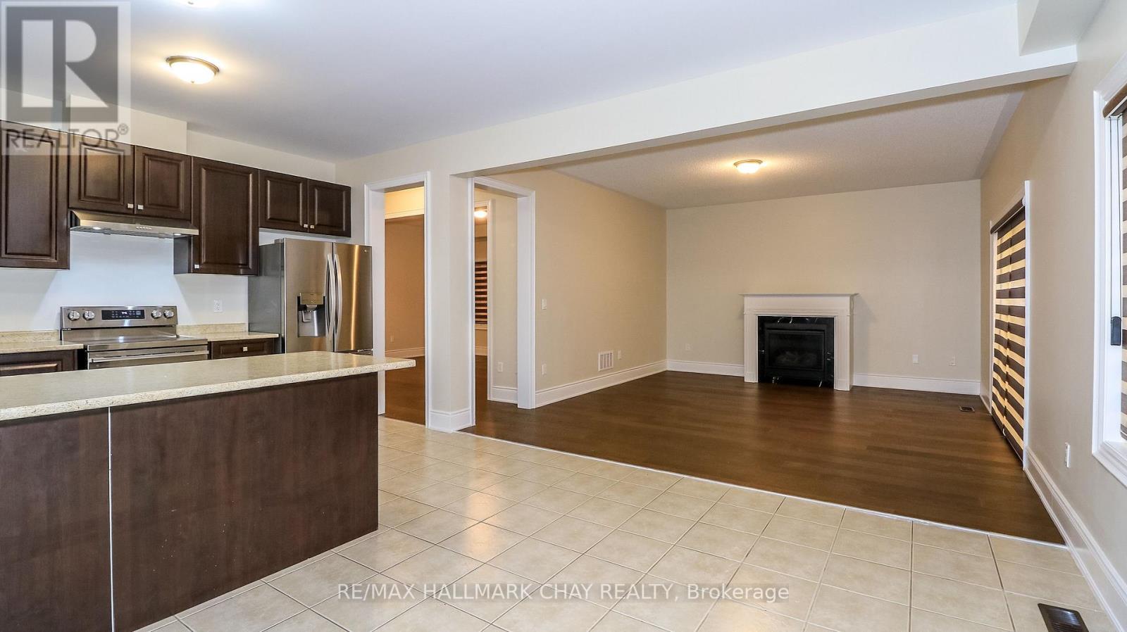 142 Gold Park Gate, Essa, Ontario L3W 0B4 - Photo 16 - N13584708