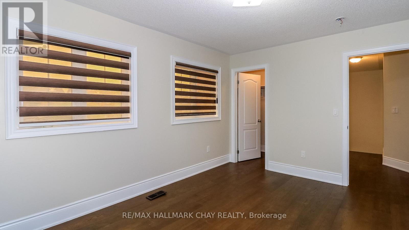 142 Gold Park Gate, Essa, Ontario L3W 0B4 - Photo 29 - N13584708