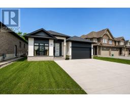445 JULIA DRIVE, Welland, Ontario