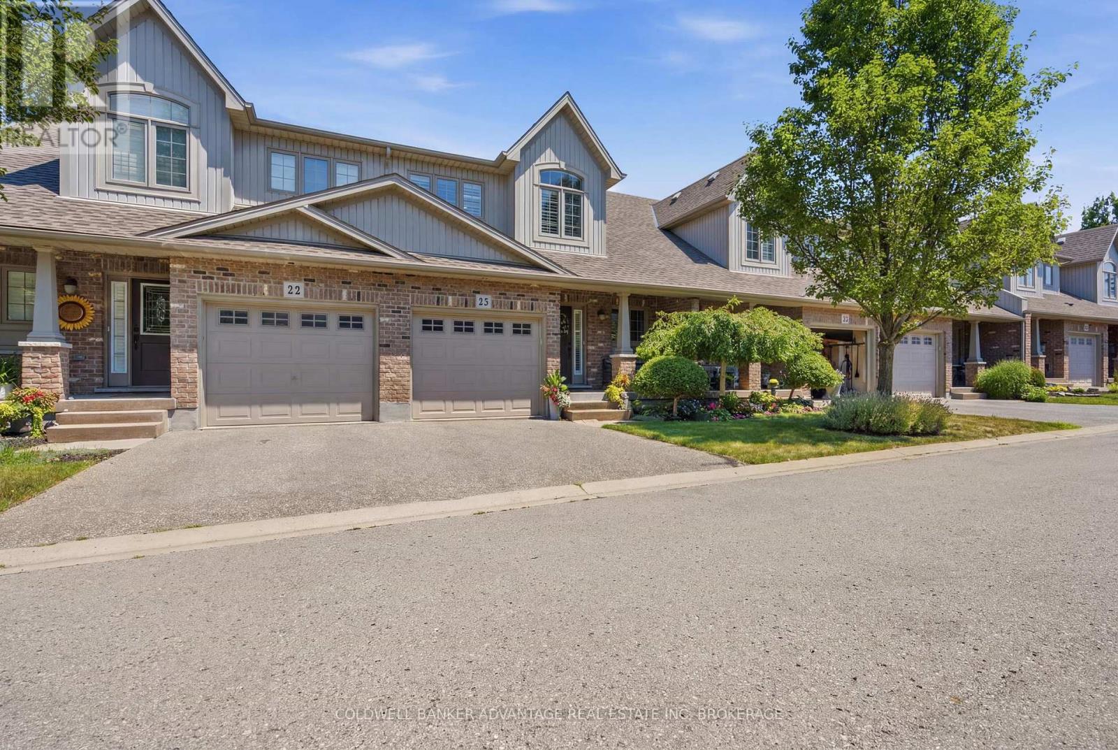 23 - 7 Gibson Place, St. Catharines, Ontario  L2R 0A3 - Photo 2 - X13584792