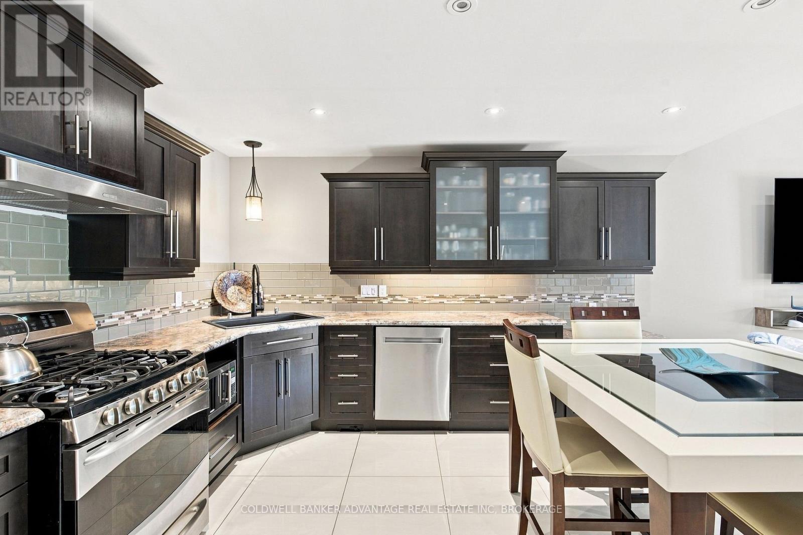 23 - 7 Gibson Place, St. Catharines, Ontario  L2R 0A3 - Photo 8 - X13584792