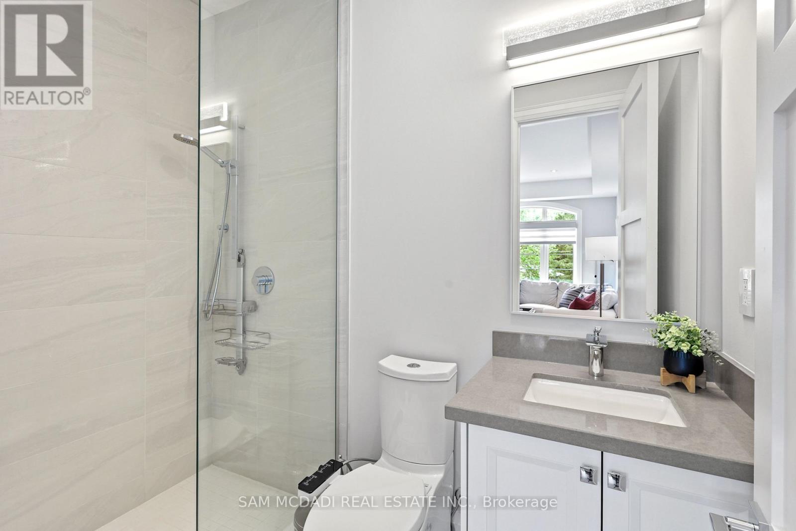 390 Sandhurst Drive, Oakville (Wo West), Ontario  L6L 4L3 - Photo 34 - W13584794