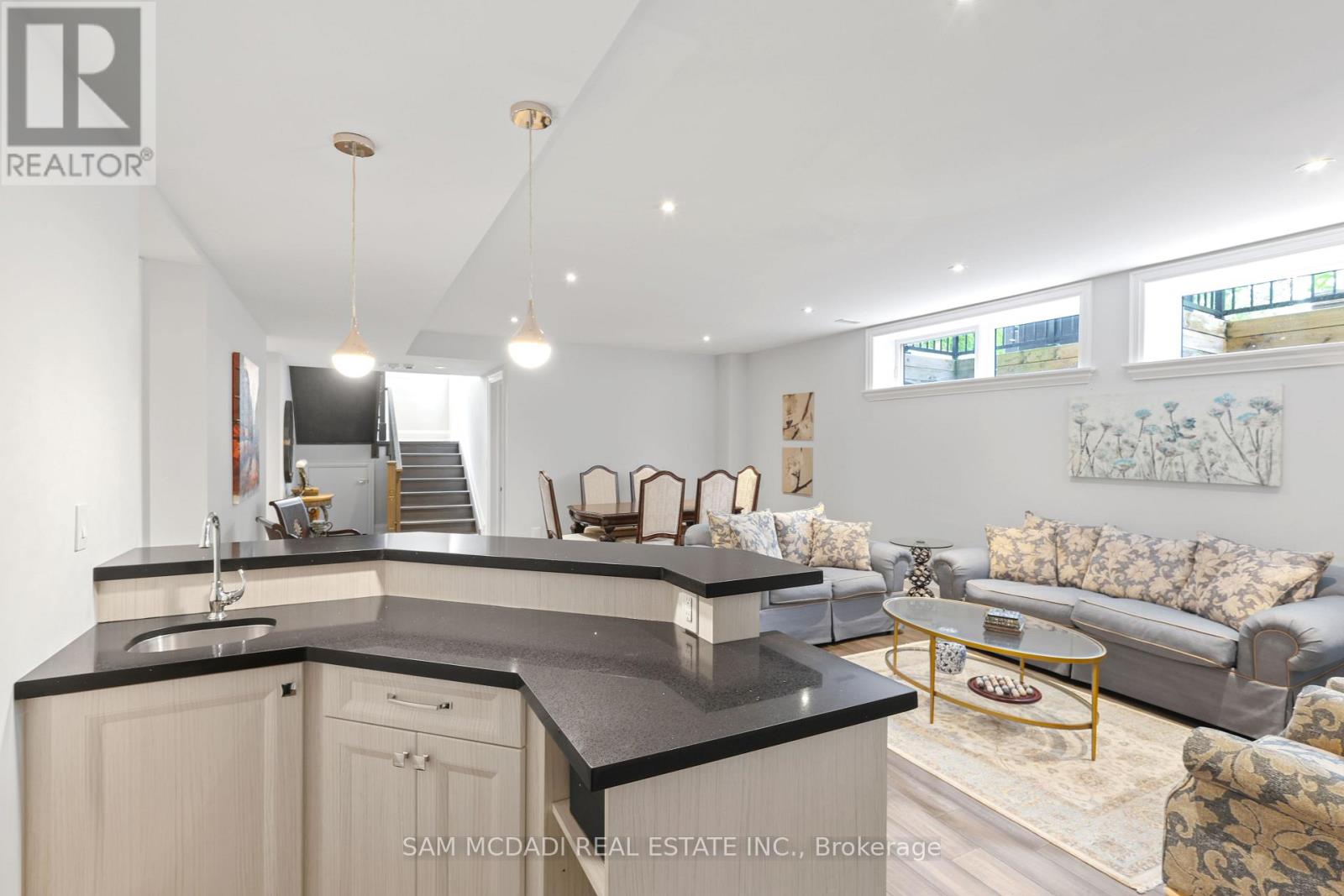 390 Sandhurst Drive, Oakville (Wo West), Ontario  L6L 4L3 - Photo 43 - W13584794