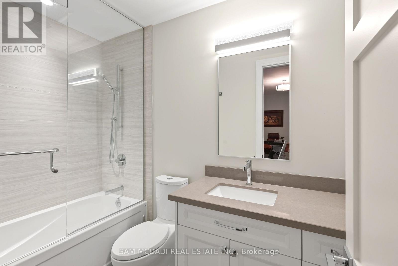 390 Sandhurst Drive, Oakville (Wo West), Ontario  L6L 4L3 - Photo 45 - W13584794