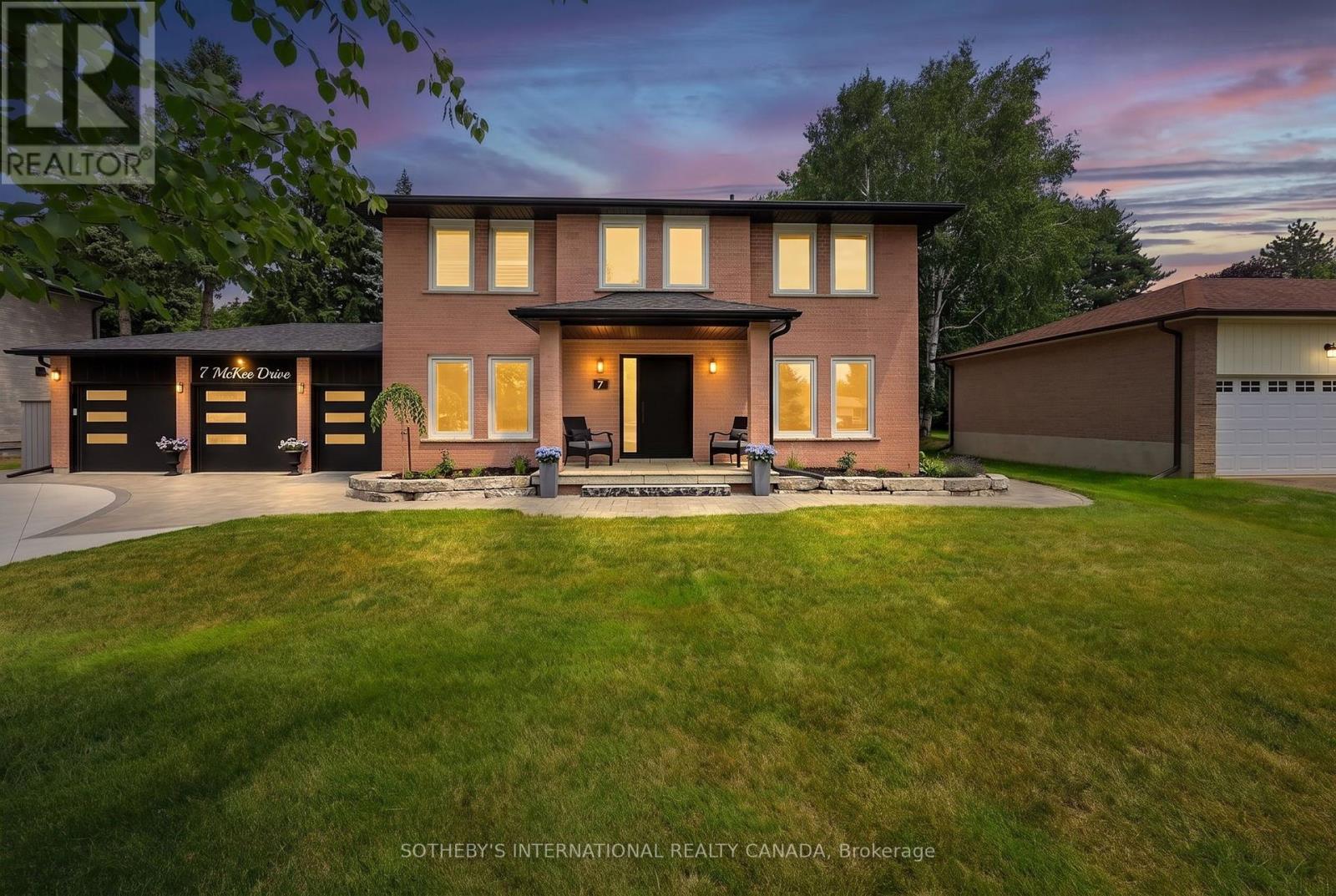 7 MCKEE DRIVE, Caledon, Ontario