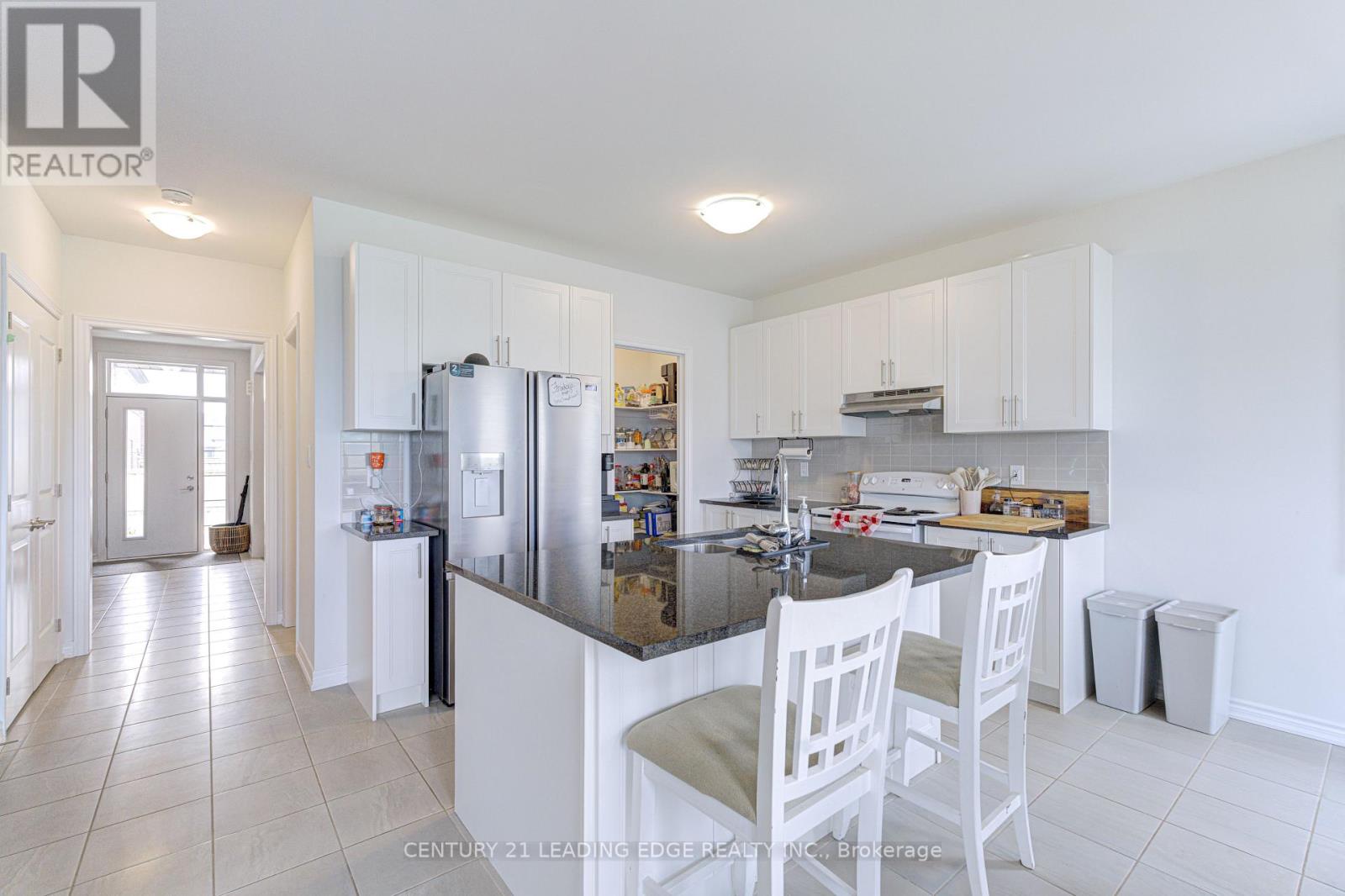 96 Shoreview Drive, Welland, Ontario  L3B 6H9 - Photo 8 - X13560232