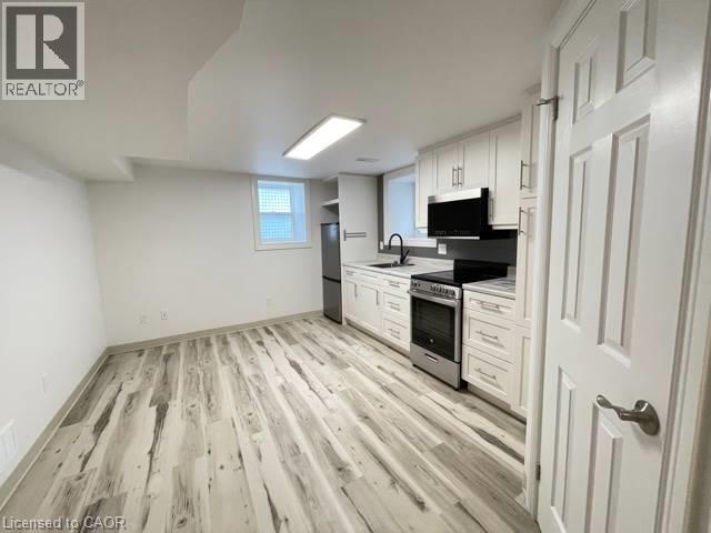 10 Shanley Street Unit# A (Lower), Kitchener, Ontario  N2H 5N8 - Photo 3 - 40847853