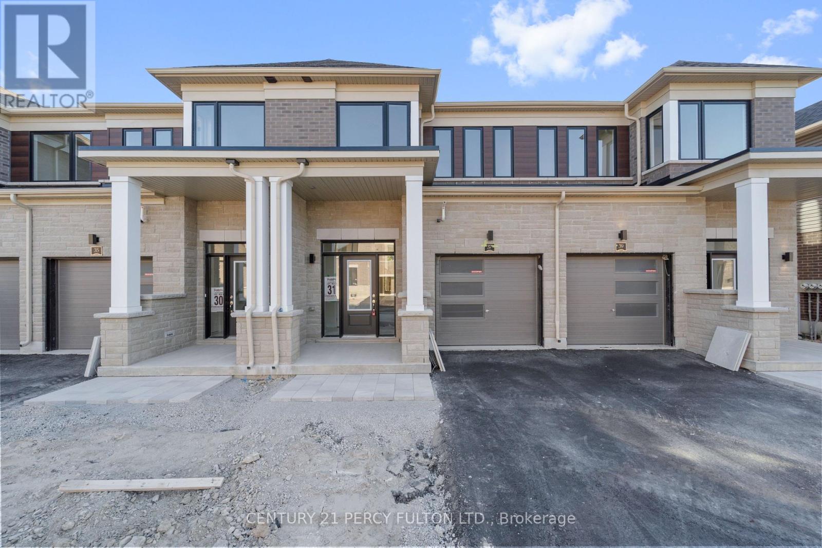 37 WATTS MEWS, Kawartha Lakes (Lindsay)