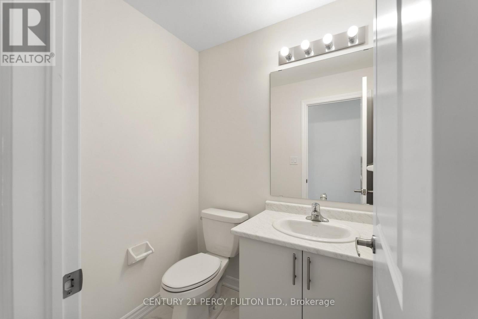 37 Watts Mews, Kawartha Lakes, Ontario  K9V 5V7 - Photo 11 - X13584922