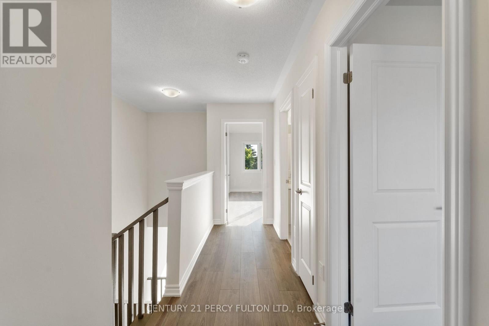 37 Watts Mews, Kawartha Lakes, Ontario  K9V 5V7 - Photo 13 - X13584922