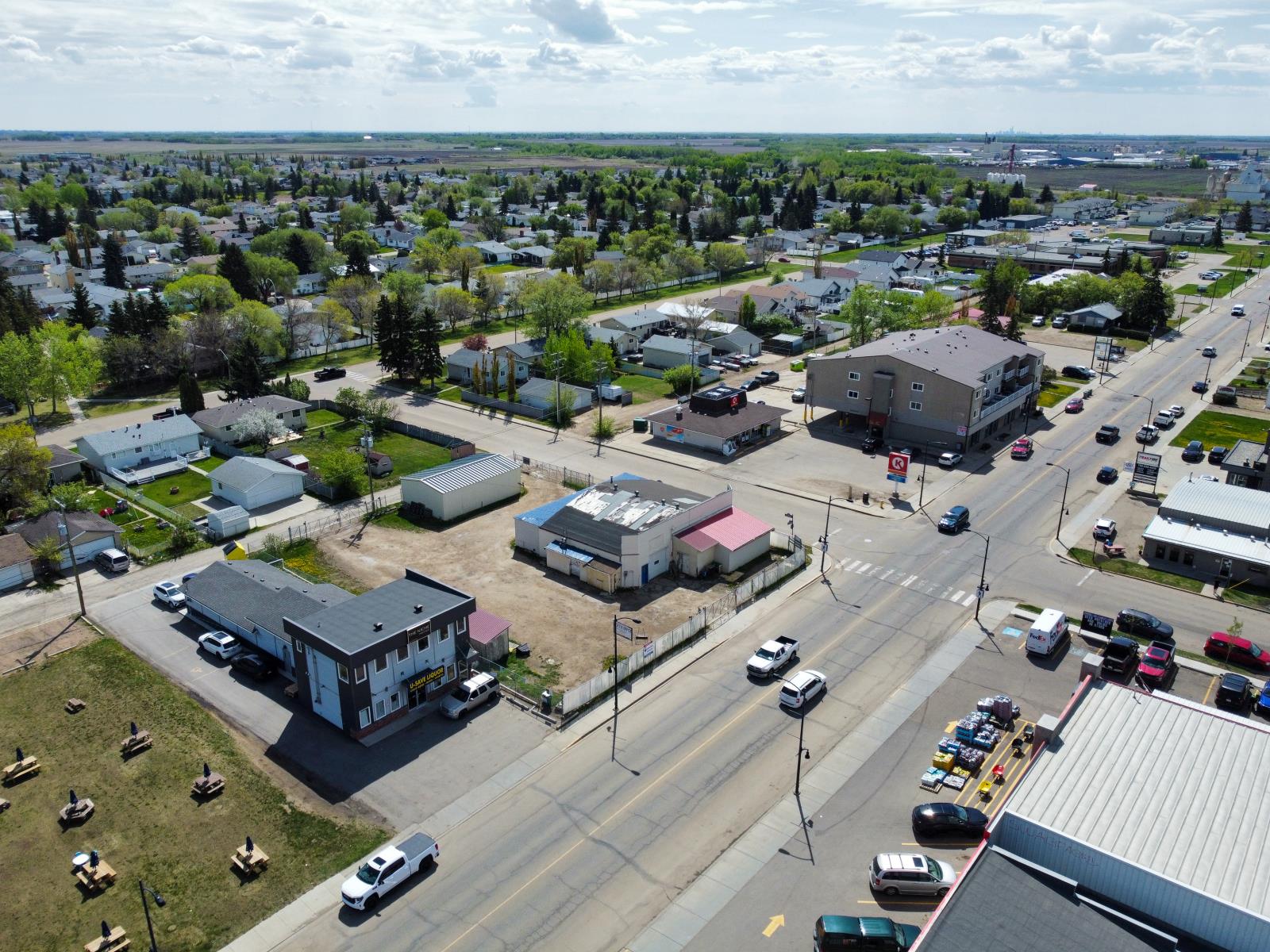 9903 100 Street, Morinville, Alberta  T8R 1R4 - Photo 4 - 43689508