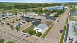 5002 50 Avenue, Gibbons, Alberta