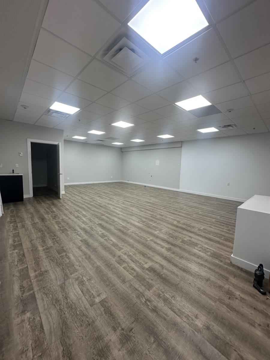2439 90b Street, Edmonton, Alberta  T6X 1V8 - Photo 2 - 43690689