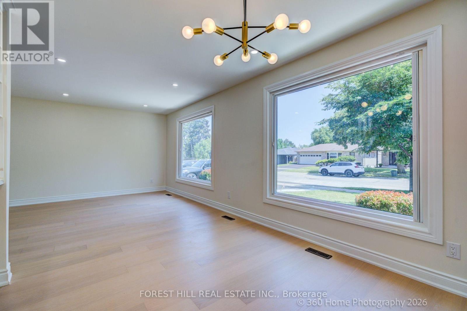 3656 Haven Glen, Mississauga, Ontario  L4X 1X8 - Photo 9 - W13584654