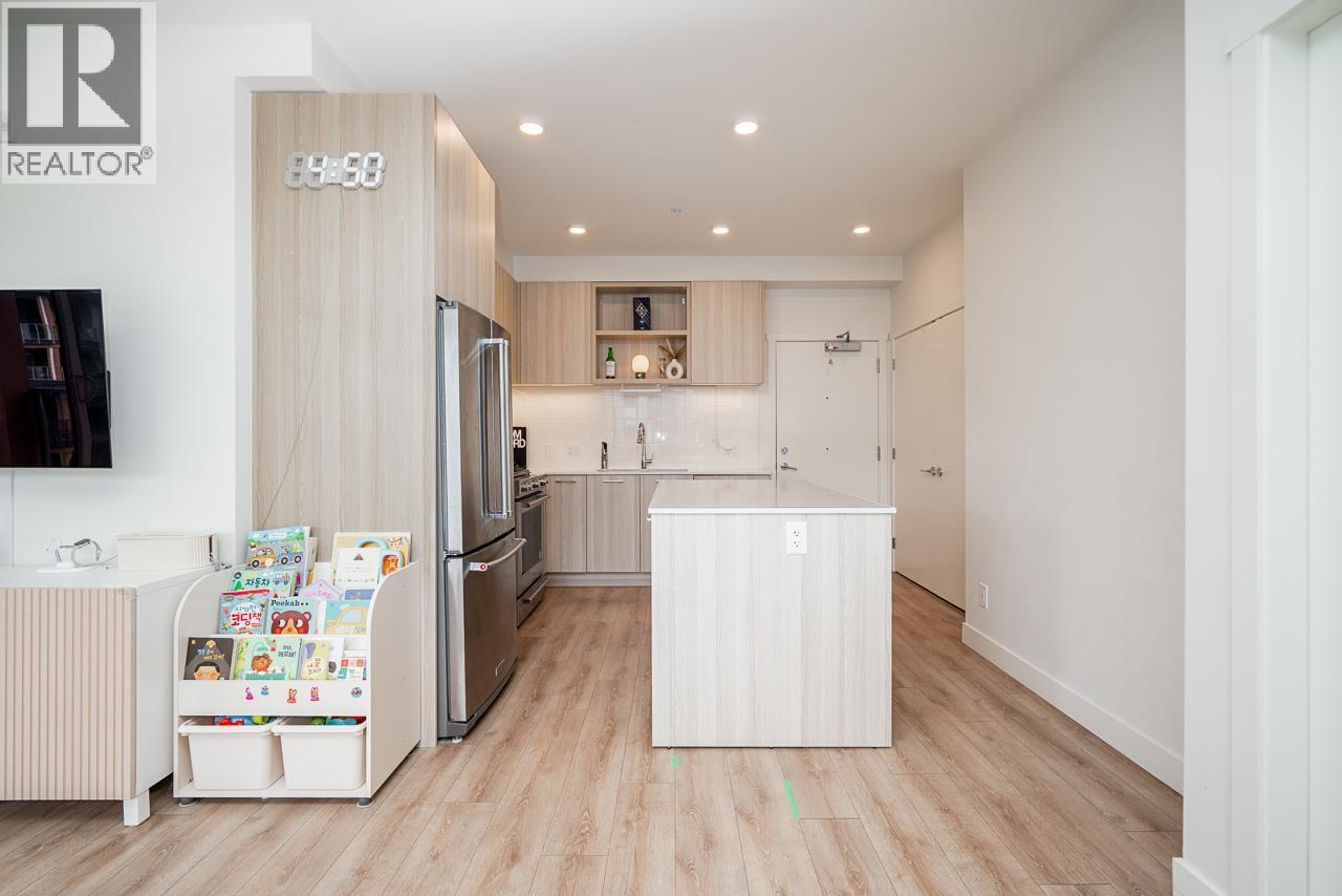505 741 Anskar Court, Coquitlam, British Columbia  V3J 4J3 - Photo 6 - R3147906
