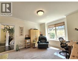 1494 Montenegro Drive, Kelowna, British Columbia  V1P 1R3 - Photo 24 - 10395227