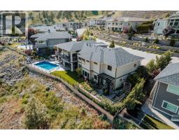 747 Traditions Crescent, Kelowna, British Columbia  V1V 2Y2 - Photo 4 - 10393267