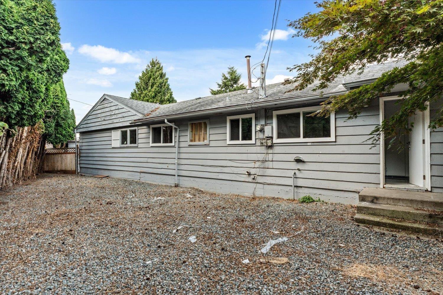 46169 Brooks Avenue, Chilliwack Proper South, Chilliwack, British Columbia  V2P 1C2 - Photo 12 - R3087255