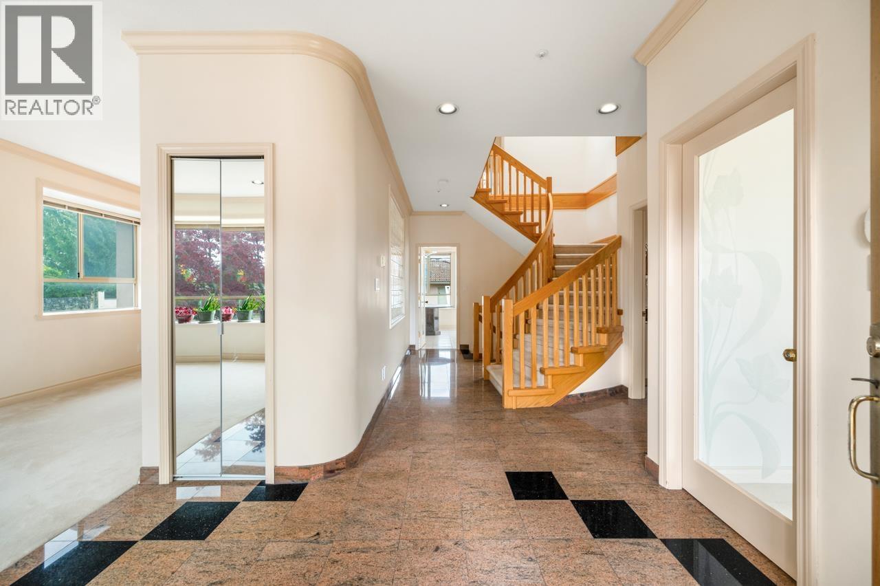6520 Doman Street, Vancouver, British Columbia  V5S 3H4 - Photo 2 - R3147939