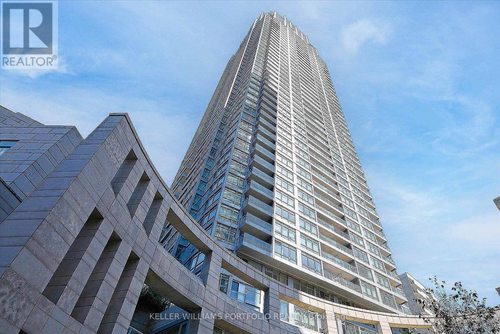 4111 - 2191 YONGE STREET, Toronto (Mount Pleasant West)