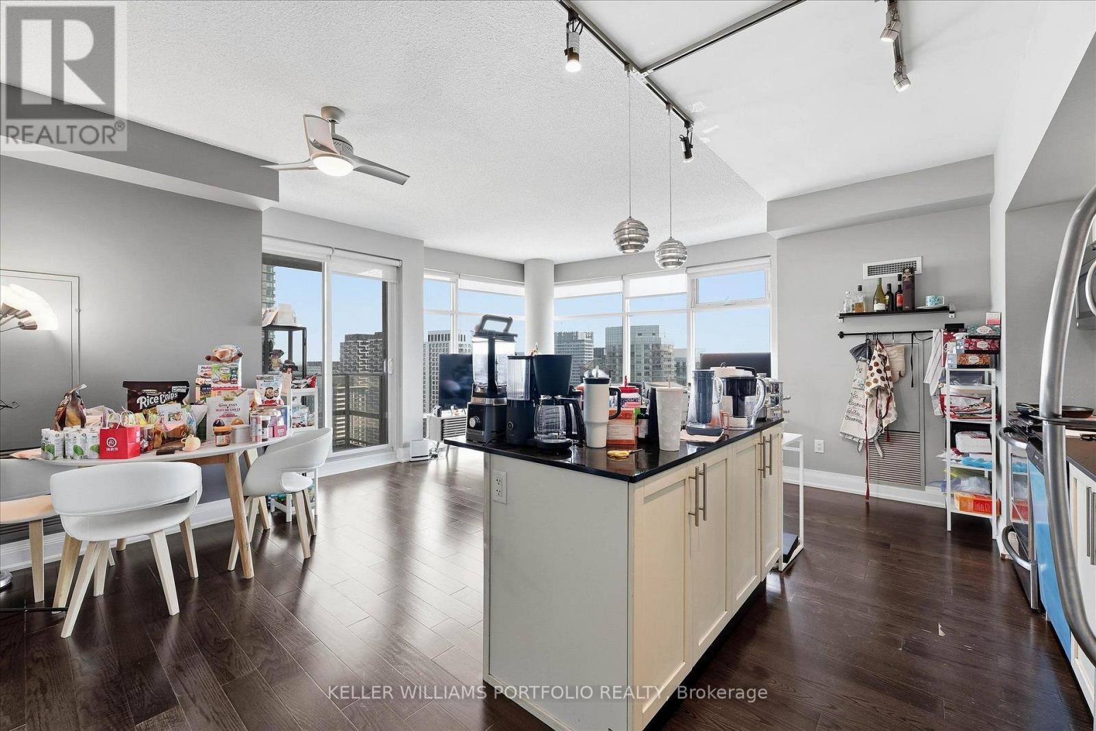 4111 - 2191 Yonge Street, Toronto, Ontario  M4S 3H8 - Photo 15 - C13585006