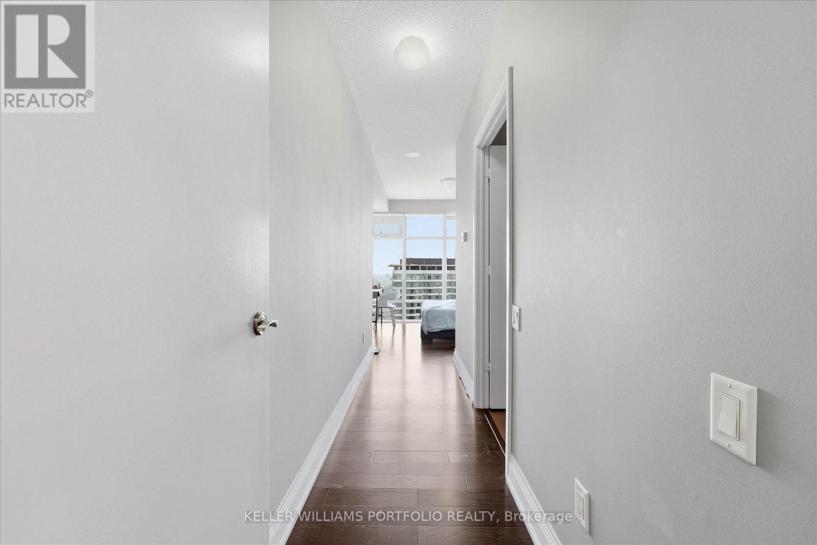 4111 - 2191 Yonge Street, Toronto, Ontario  M4S 3H8 - Photo 2 - C13585006