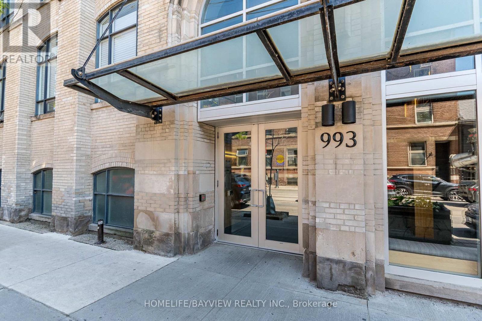 203 - 993 QUEEN STREET W - Photo 2