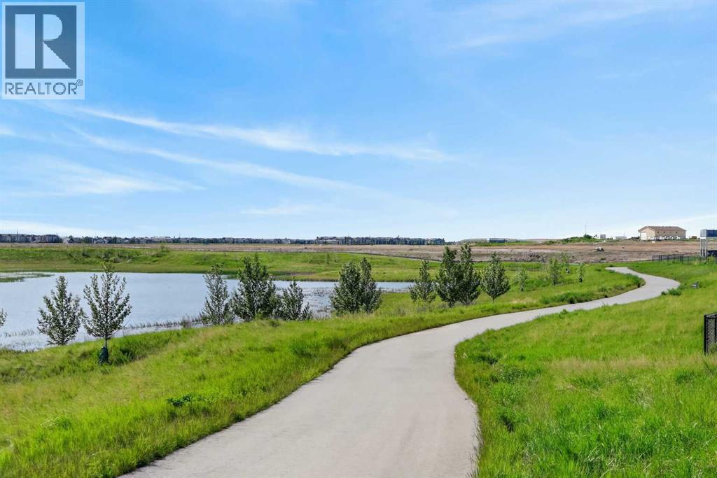 8 Hotchkiss Parade SE, Calgary, Alberta  T3S 0X5 - Photo 33 - A2321320