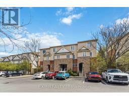 81 STRATHAVEN PRIVATE, ottawa, Ontario