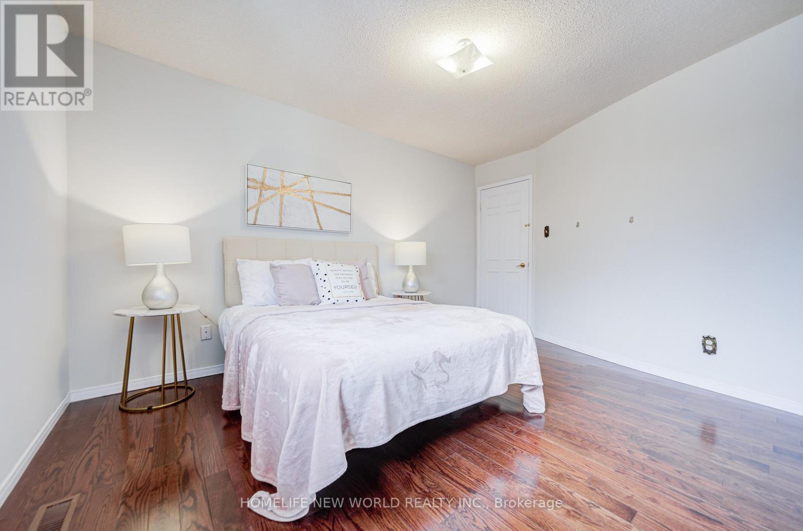 4468 Beacon Lane, Mississauga, Ontario  L5C 4K9 - Photo 30 - W13584892