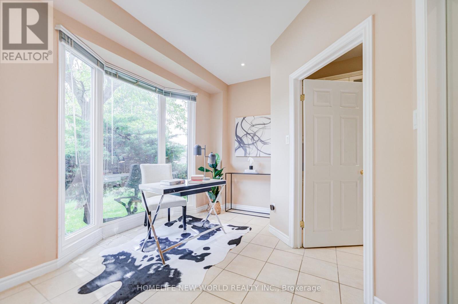 4468 Beacon Lane, Mississauga, Ontario  L5C 4K9 - Photo 7 - W13584892