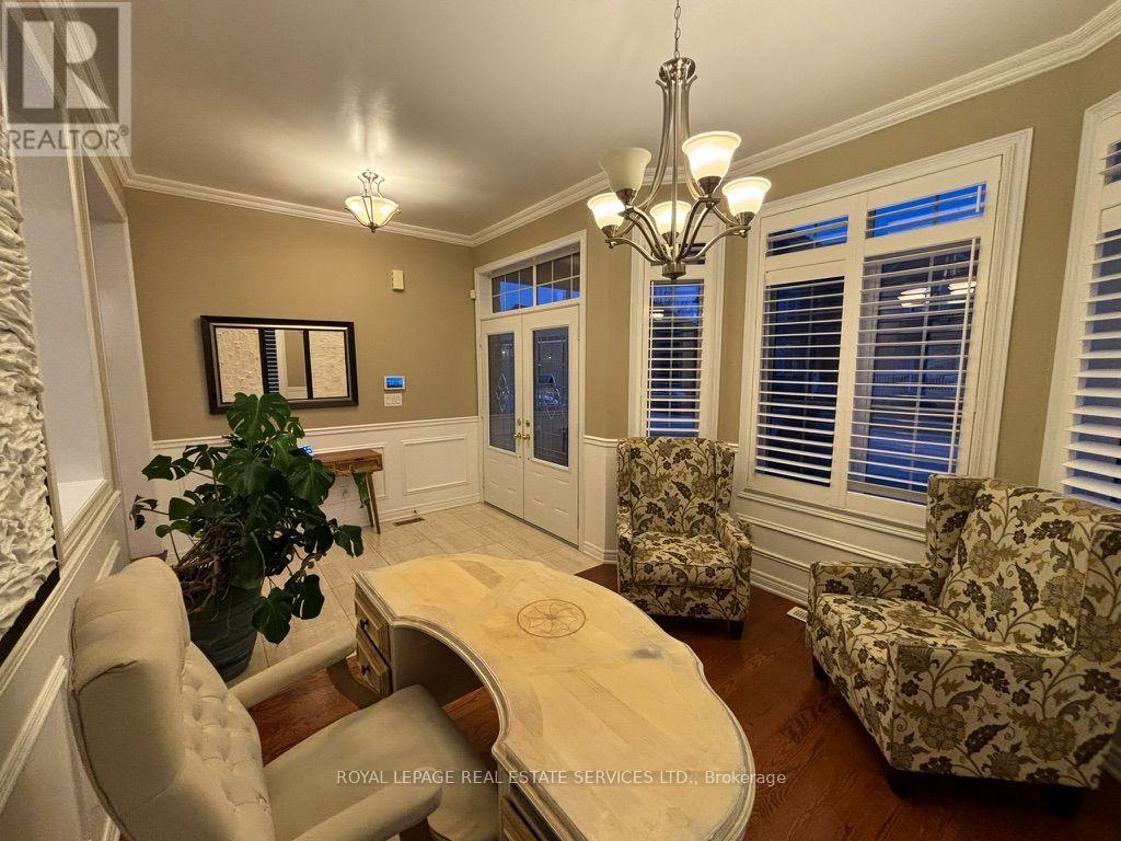 4710 Tassie Road, Burlington, Ontario  L7M 0J7 - Photo 5 - W13585048