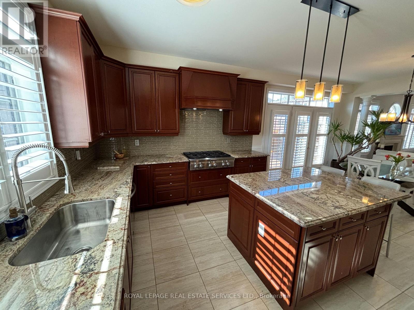4710 Tassie Road, Burlington, Ontario  L7M 0J7 - Photo 9 - W13585048